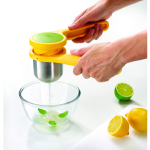 JOSEPH JOSEPH Helix Citrus Juicer