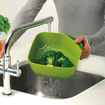 JOSEPH JOSEPH Square Colander Medium Green